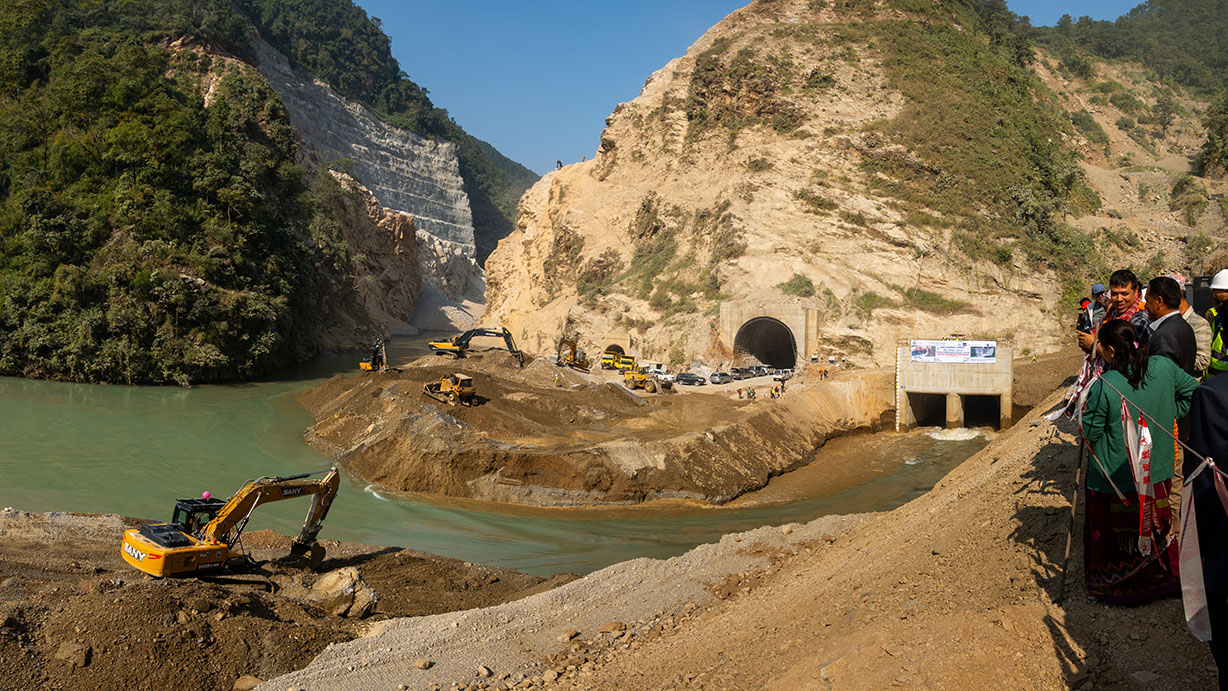 Photo_1_River_Diversion_Ceremony_on_06_November_2023_13x18.jpg (361 KB)